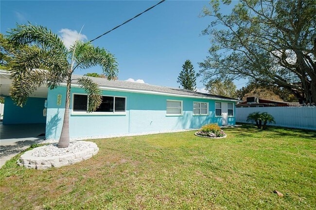 Building Photo - 495 S McCall Rd