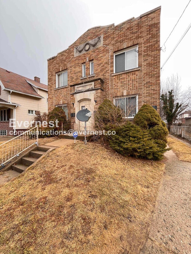 Building Photo - 3812 Drexel Dr