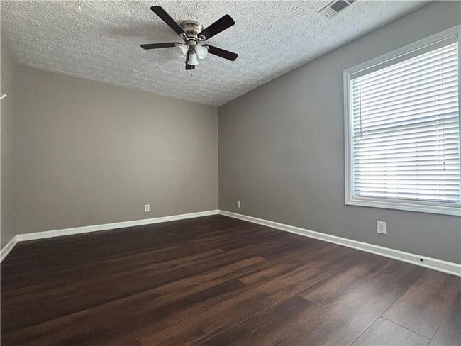 Building Photo - 235 Cadence Ct