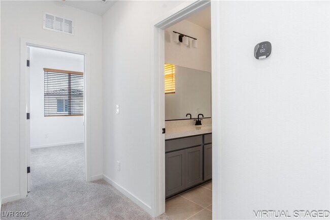 Building Photo - 188 Vanhoy Ave