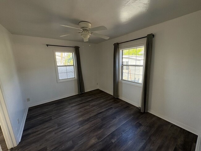 Building Photo - Clean, 2-bedroom, 1-bath rental located off Ventura Ave