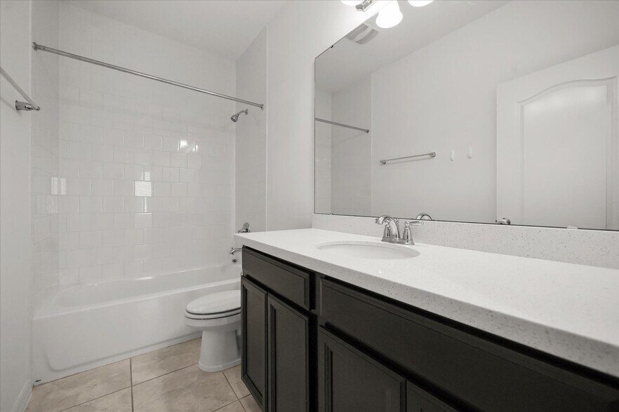 Building Photo - 14154 Shocklach Dr