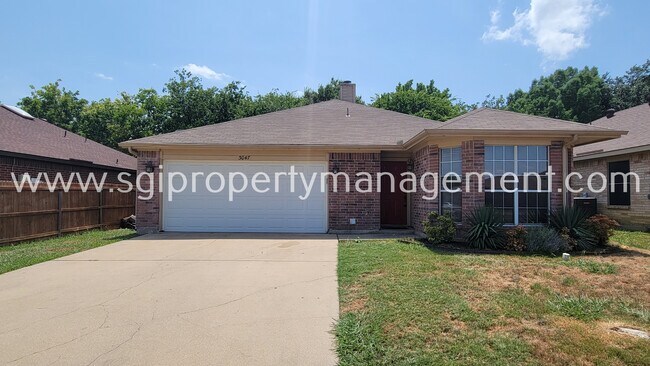 Primary Photo - 3047 Bosswood Ct
