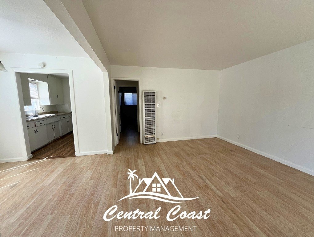 Building Photo - 0 E Foster Rd