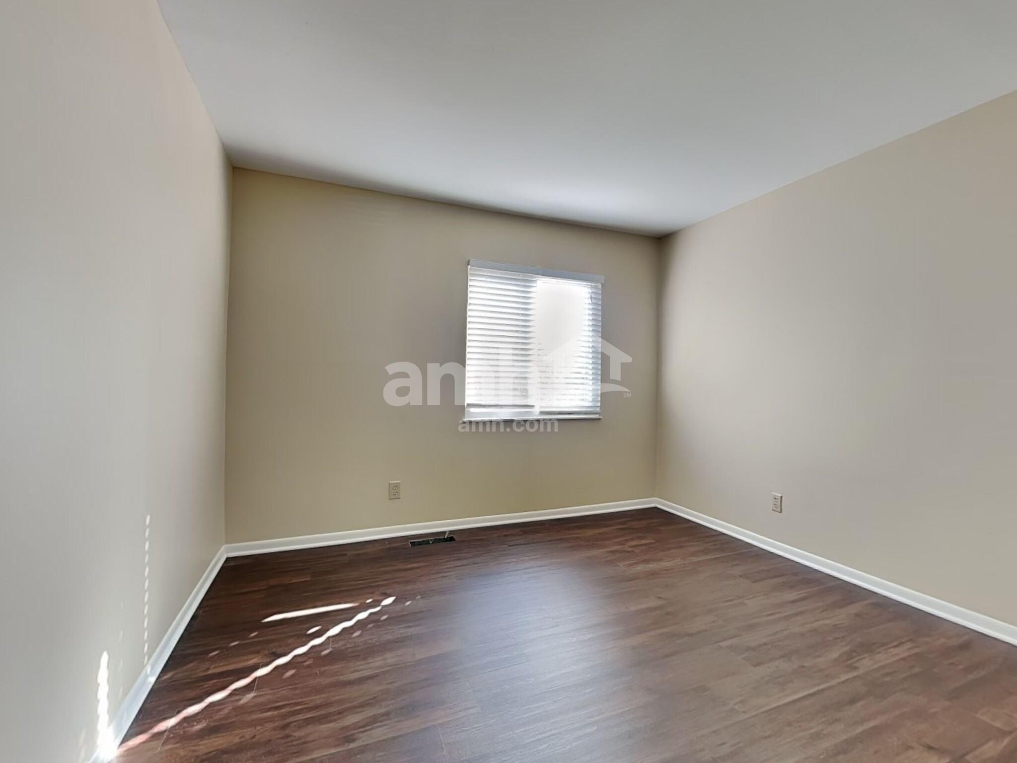 Building Photo - 3367 Woodlyn Hills Dr