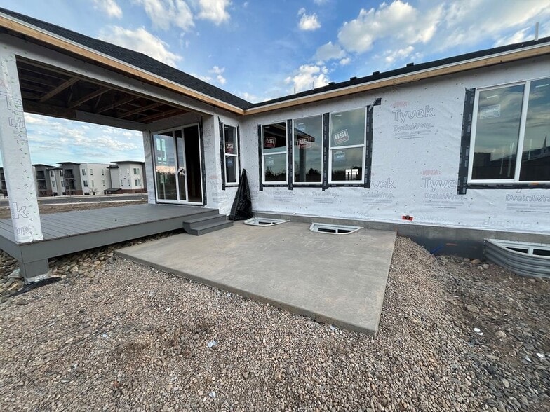 Building Photo - 1322 E 1220 N