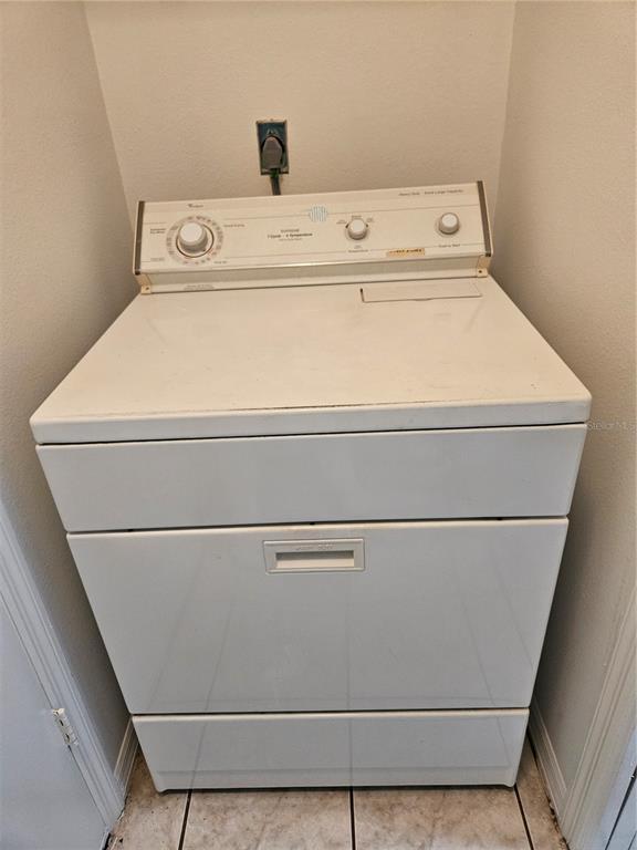 Building Photo - 2405 New Haven Cir