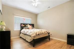 Building Photo - 824 Destin St