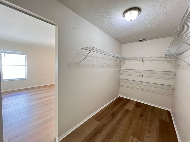 Building Photo - The perfect House for rent in Clermont!