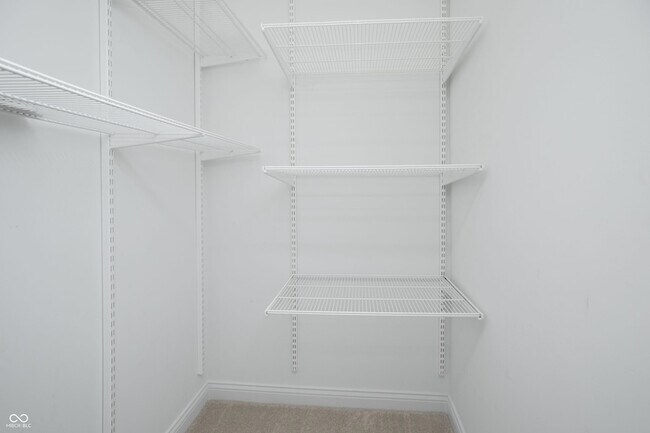 Building Photo - 517 N Park Ave