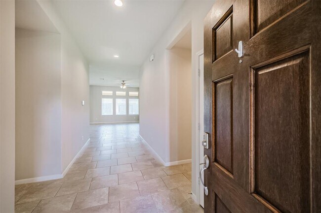 Building Photo - 18222 Sunniberg Ct