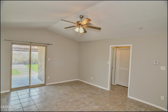 Building Photo - 14176 Charles Pollock Ave