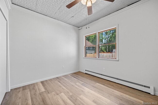 Building Photo - 28 Van Buren St