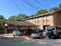 Building Photo - Available Mid July: Just steps Away from Campus and Frisbee Golf Course