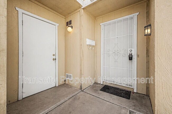Building Photo - 12224 N 26th St