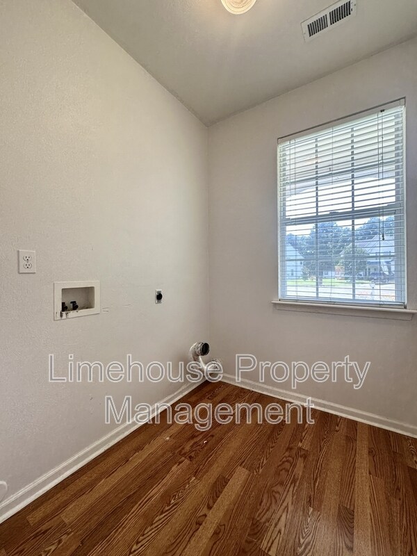 Building Photo - 4412 Valera Ct