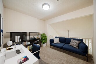 Building Photo - Waterford Place Apartments & Townhomes
