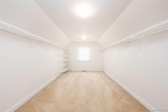 Building Photo - 46 McGuiness Ln