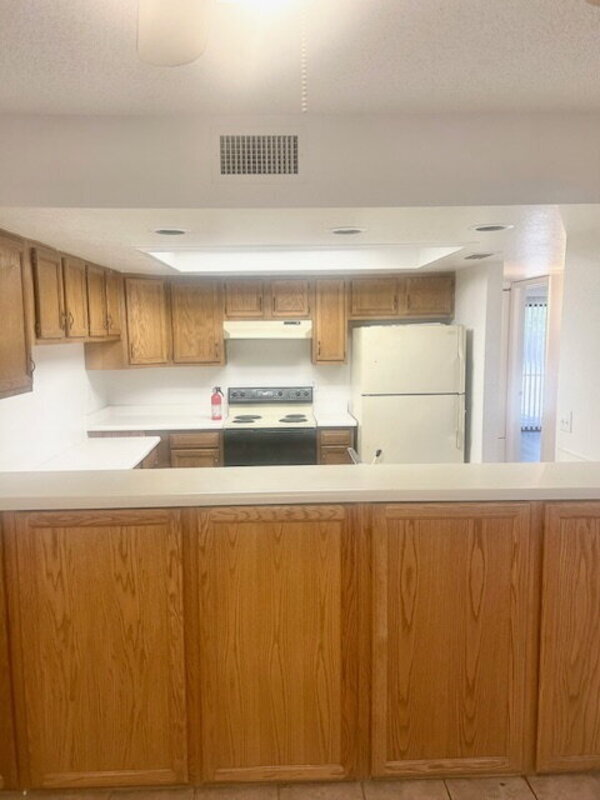 Building Photo - 14214 N Ashbrook Dr