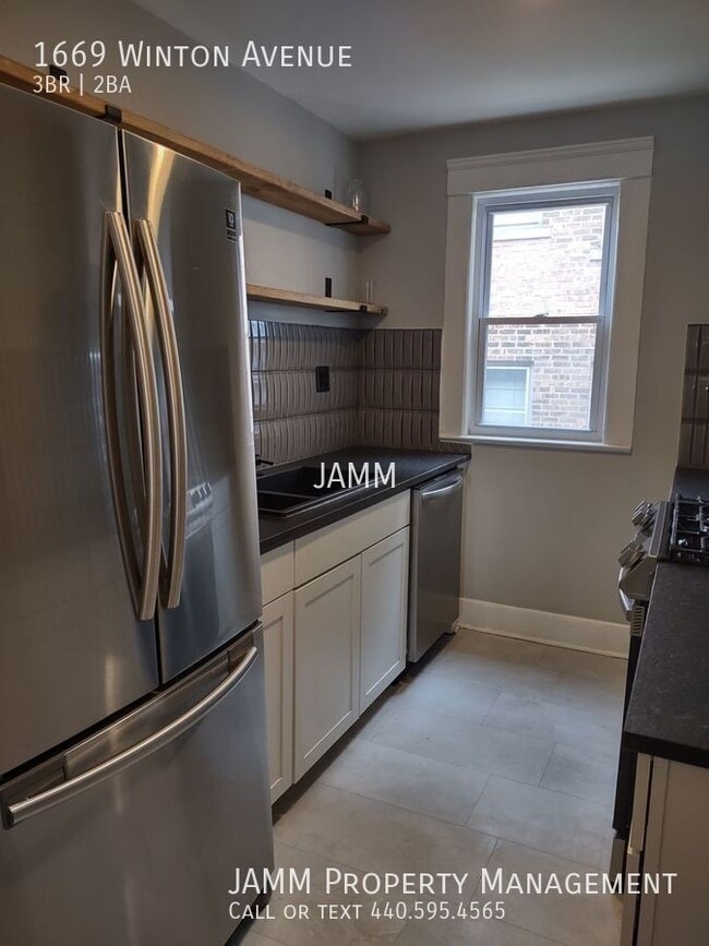 Building Photo - 1669 Winton Ave