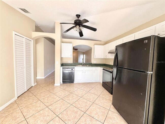 Building Photo - 18133 Lembrecht Way