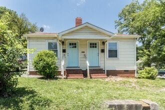Building Photo - 1513 N Alston Ave