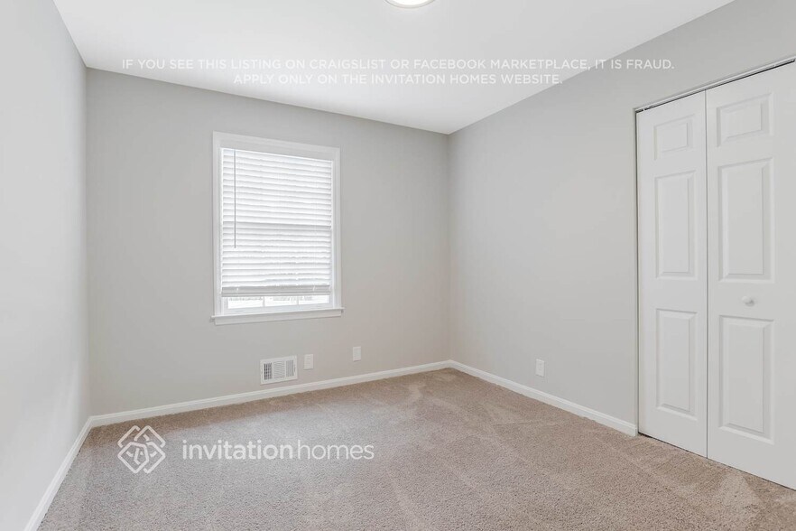 Building Photo - 2157 Rolling View Dr