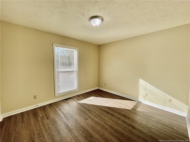 Building Photo - 5854 Aftonshire Dr