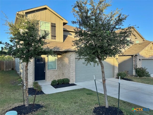 Building Photo - 3012 Tweedy Trail