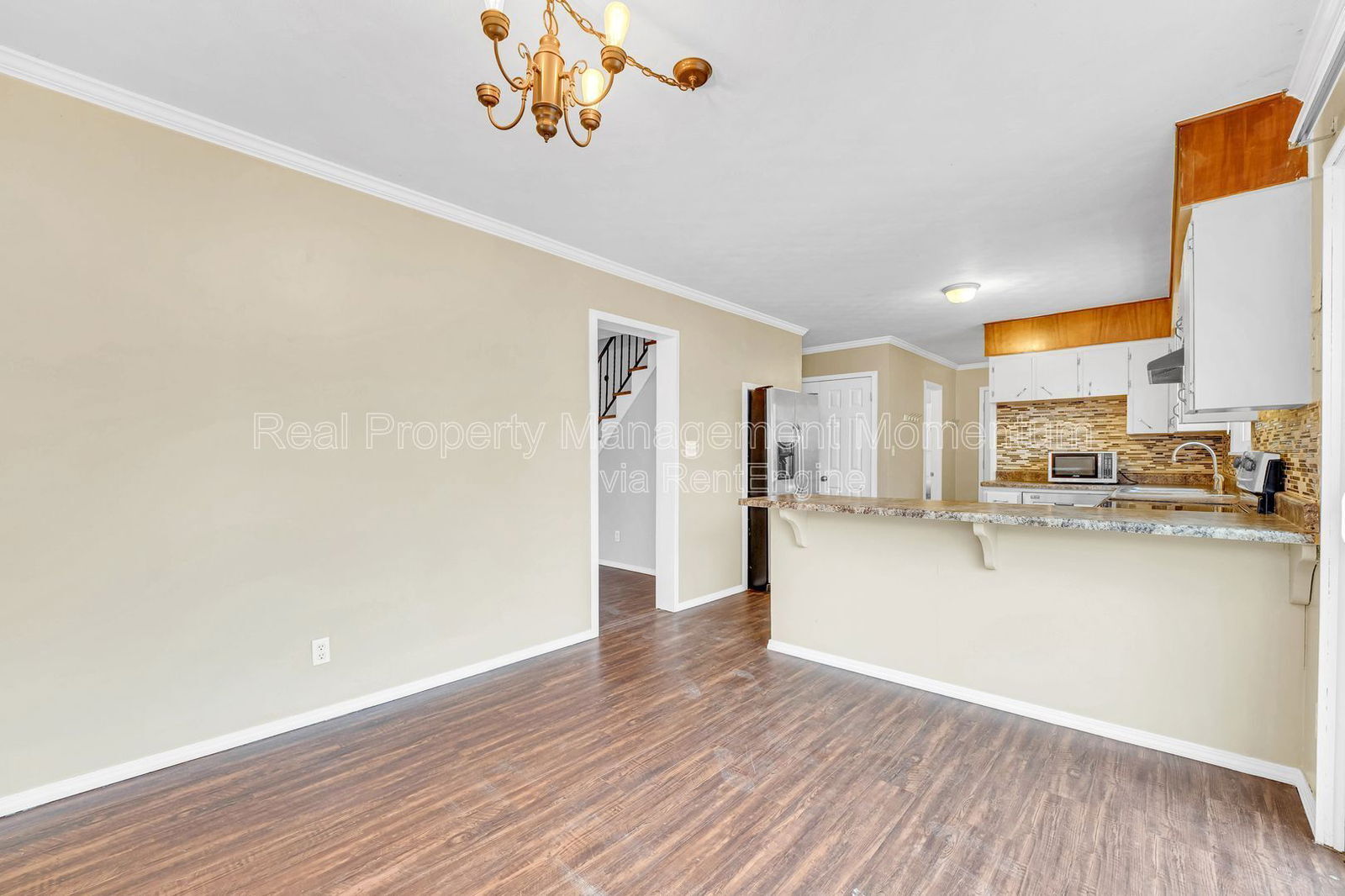 Building Photo - 603 E Greenwood St