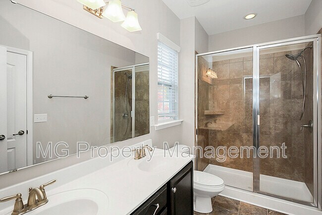 Building Photo - 15111 Brannock Hills Dr