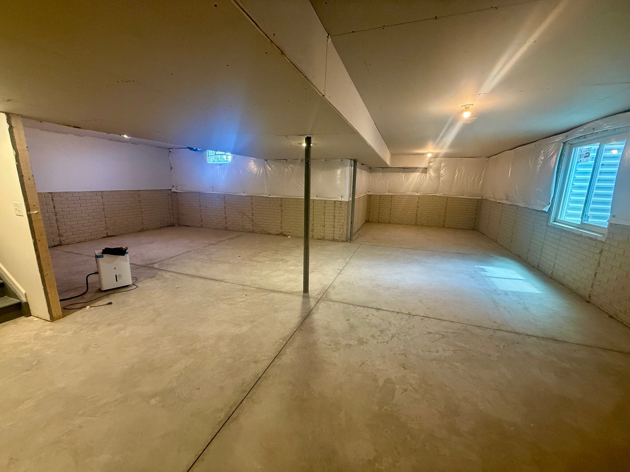 Unfinished basement with egress - 2062 Broccoli Dr