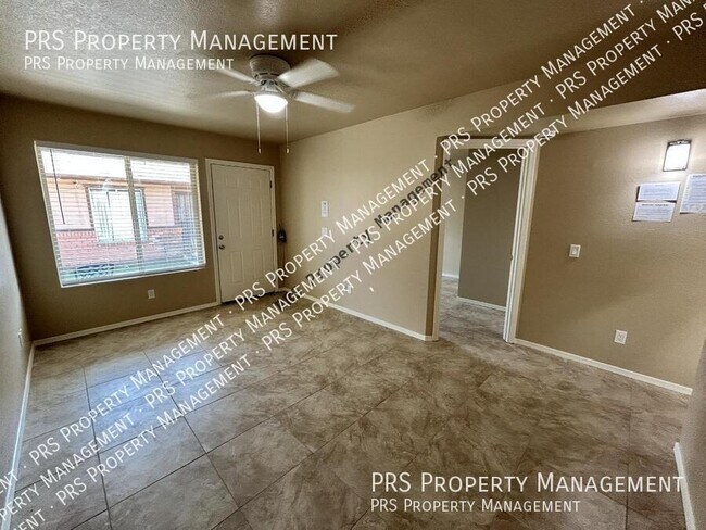 Building Photo - 551 S Lesueur-Unit 1