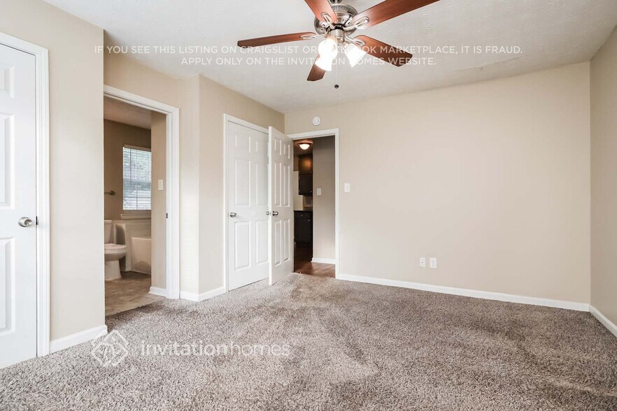Building Photo - 65 Rosebud Ln