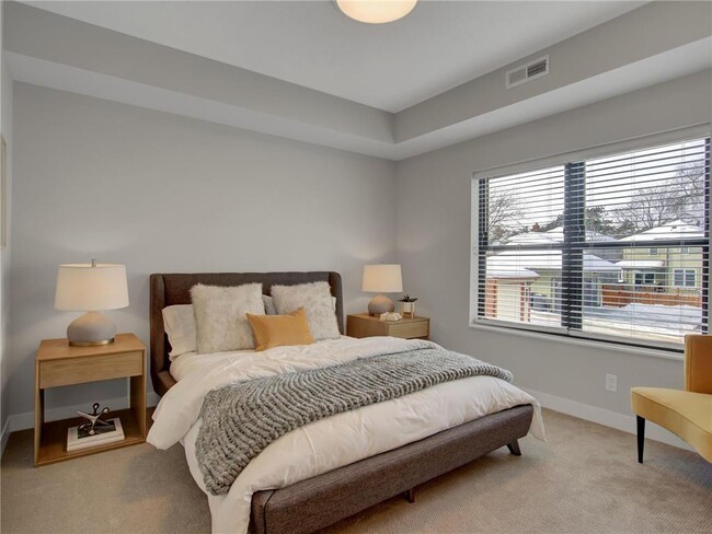 Building Photo - 3630 Colfax Ave S