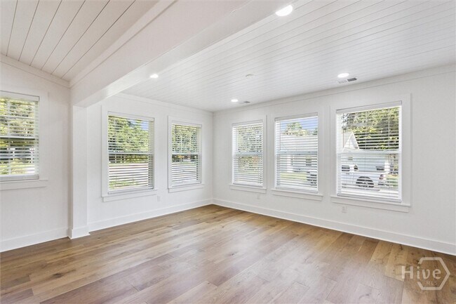 Building Photo - 2603 Livingston Ave