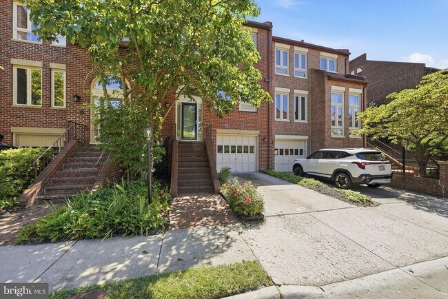 Building Photo - 10153 Turnberry Pl