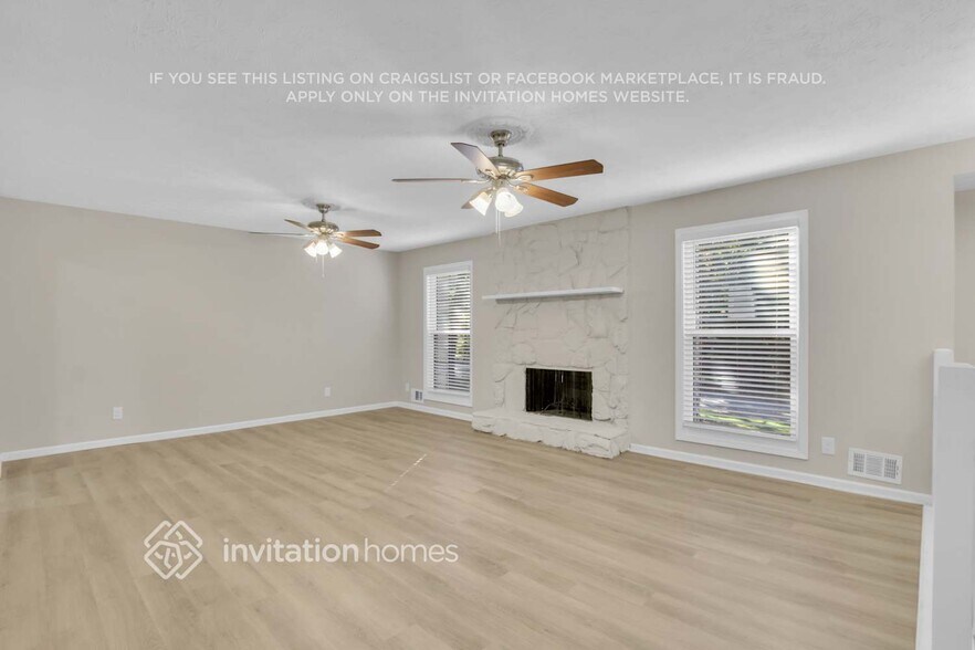 Building Photo - 1107 Wildwood Ln