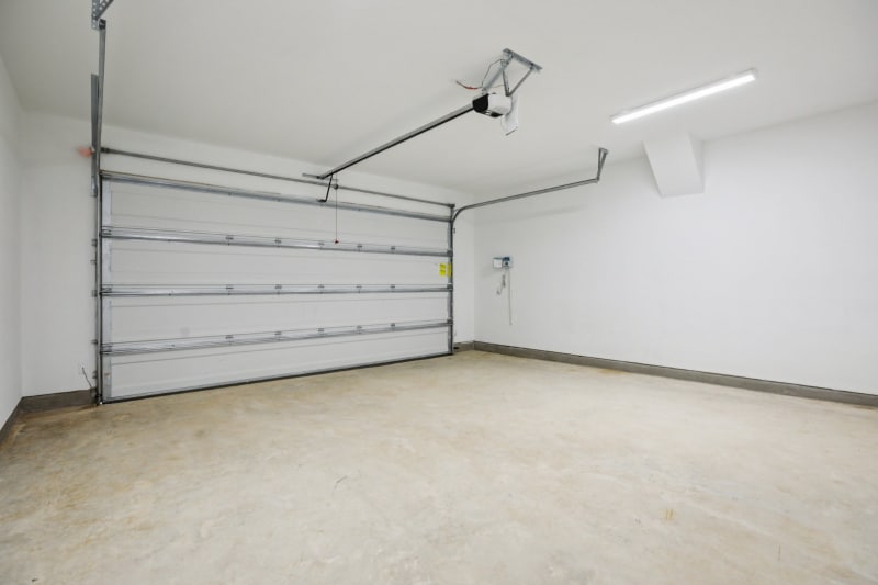 Building Photo - 1004 Yaupon Holly Dr