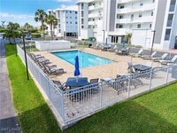 Building Photo - 4531 Bay Beach Ln