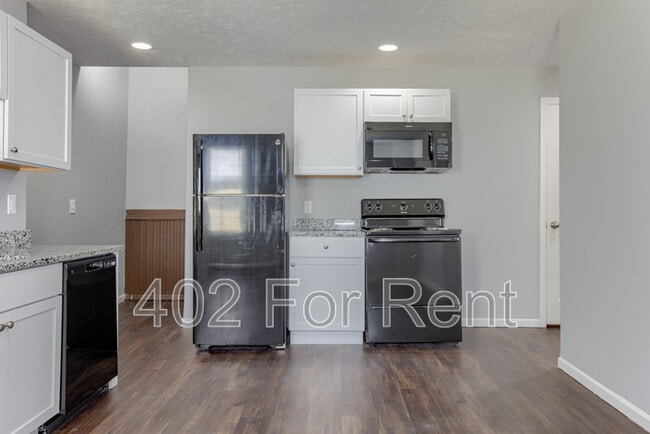 Building Photo - 2233 S 20th St