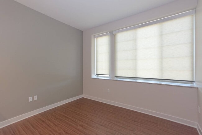 Building Photo - 101 Nott Terrace