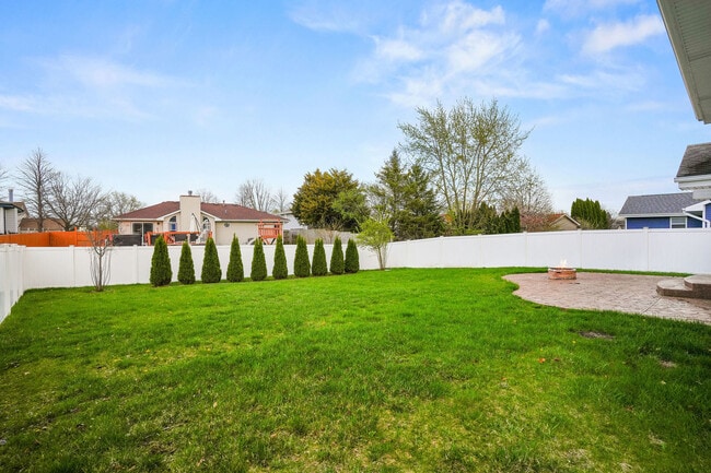 Building Photo - 2614 La Brecque Dr