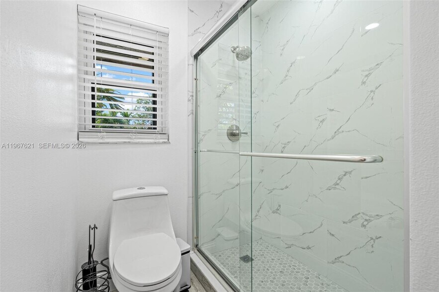 Building Photo - 9439 SW 123rd Avenue Ct