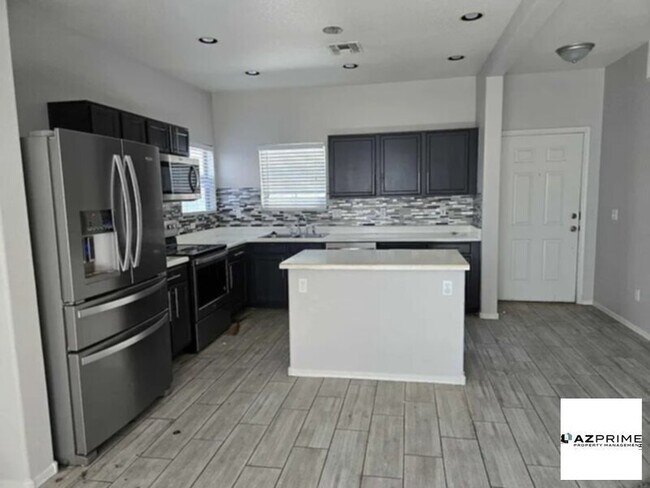 Building Photo - FOR RENT BY OWNER