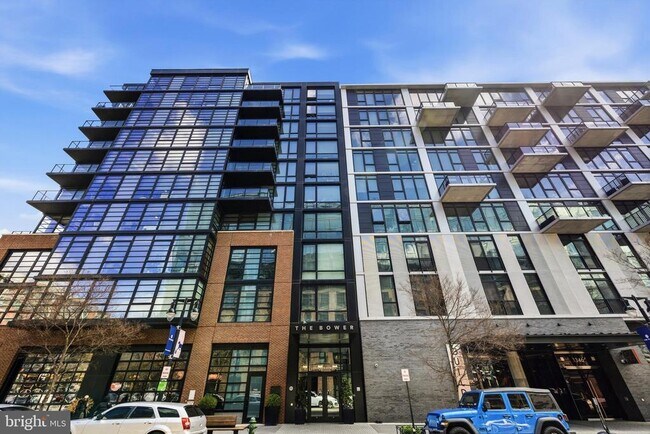 Building Photo - 1300 4th St SE