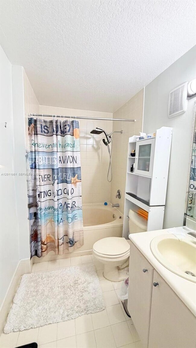 Building Photo - 4435 SW 160th Ave