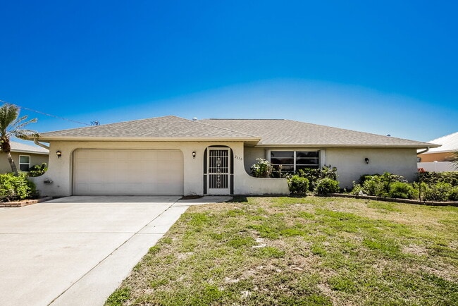 Building Photo - 2130 SE 9th Terrace