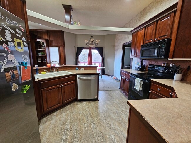 Building Photo - 373 S Grand Mere Ct