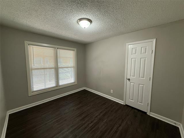 Building Photo - 1715 W Elm St